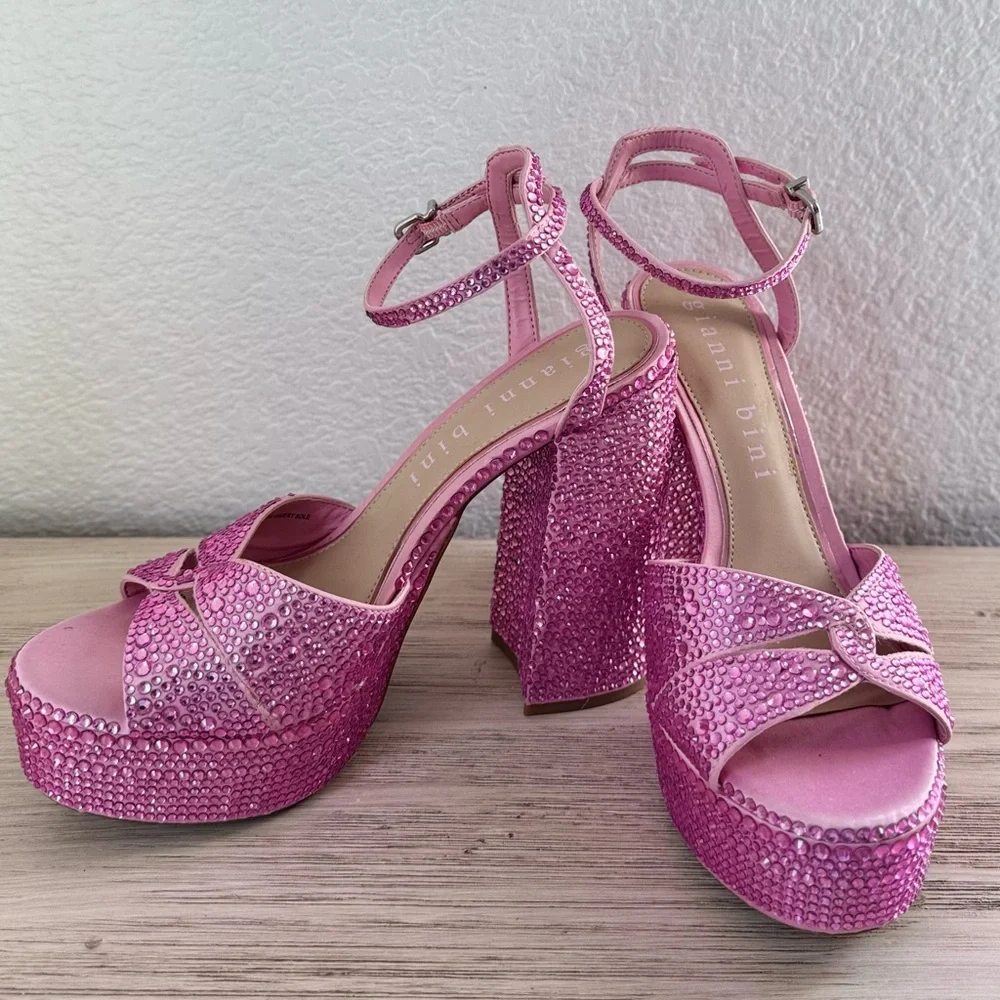 Glamorous Pink Rhinestone Platform Heels. Size 8